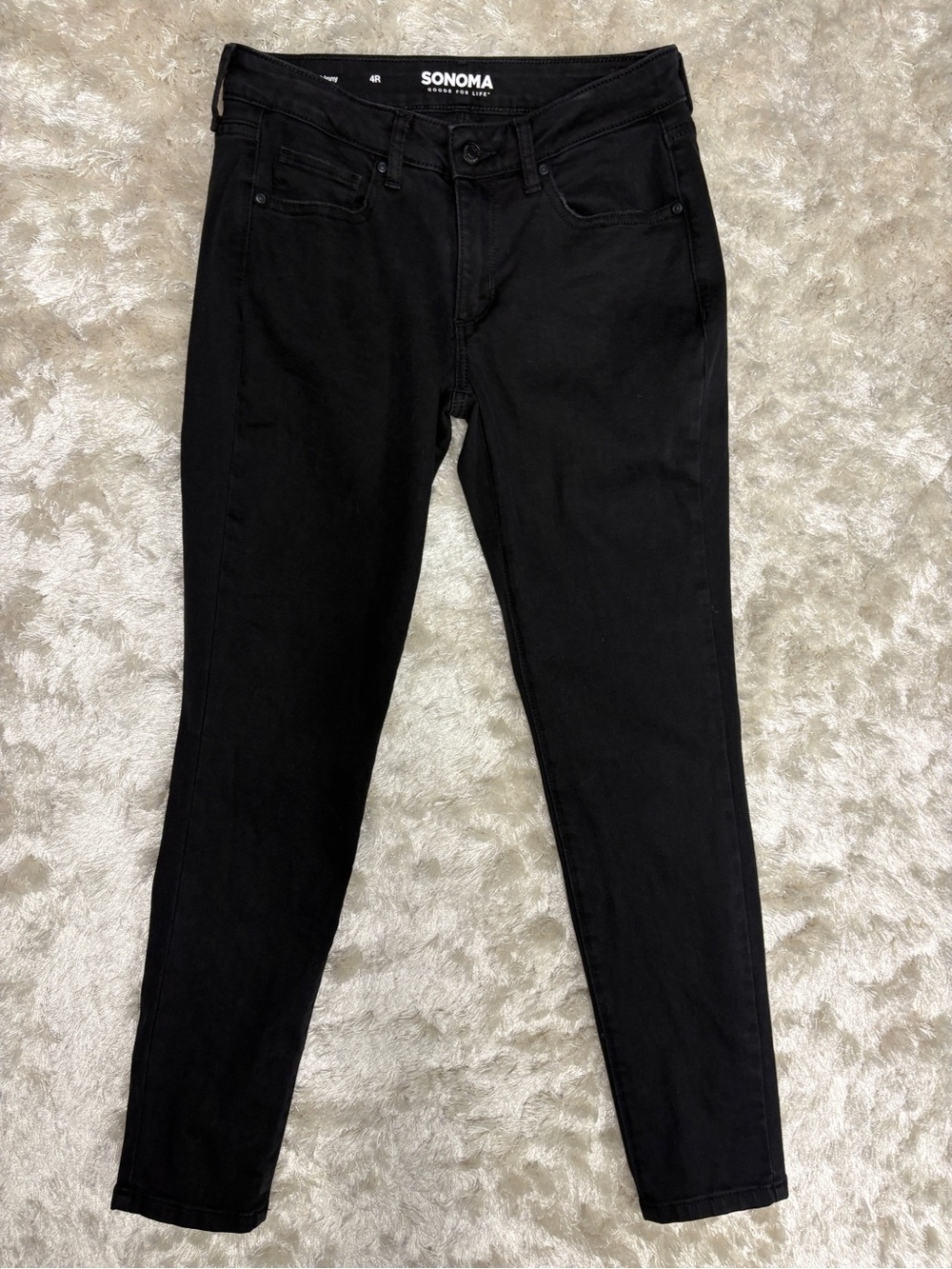 Sonoma Women's Black Skinny Jeans - Slim Fit -Mid-rise